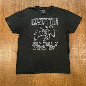 Vintage Led Zeppelin Classic Retro USA 1977 Black Band T-Shirt Large